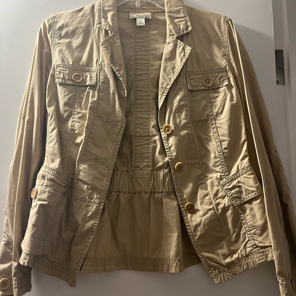 Talbots petite khaki colored light weight jacket size 6 petite
